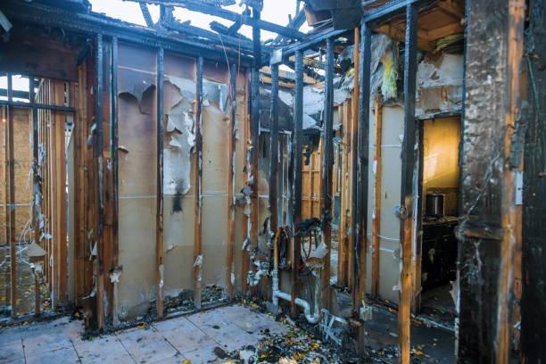 Professional Soot Cleanup technician working in Algonquin, MD